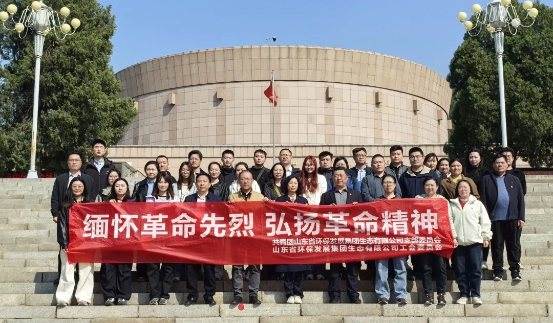 1744183228458434.jpeg 05057bf77055d126999b412300eafd44.jpeg